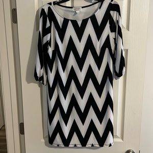 L❤️T❤️X top for women